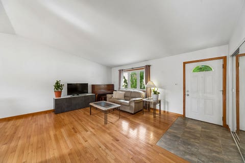 Tiny photo for 4691 Huntington Boulevard, Hoffman Estates, IL 60192 (MLS # 12702557)