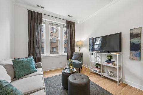 Tiny photo for 536 W BELMONT Avenue #2E, Chicago, IL 60657 (MLS # 12571157)