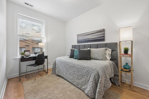 Tiny photo for 536 W BELMONT Avenue #2E, Chicago, IL 60657 (MLS # 12571157)