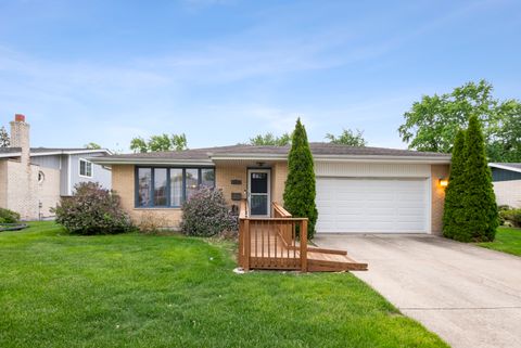 Photo of 6877 177TH Street, Tinley Park, IL 60477 (MLS # 12646887)
