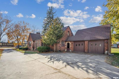 Tiny photo for 314 W 3RD Street, Prophetstown, IL 61277 (MLS # QC4269562)