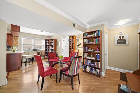 Tiny photo for 4337 N Kedvale Avenue #2E, Chicago, IL 60641 (MLS # 12493253)