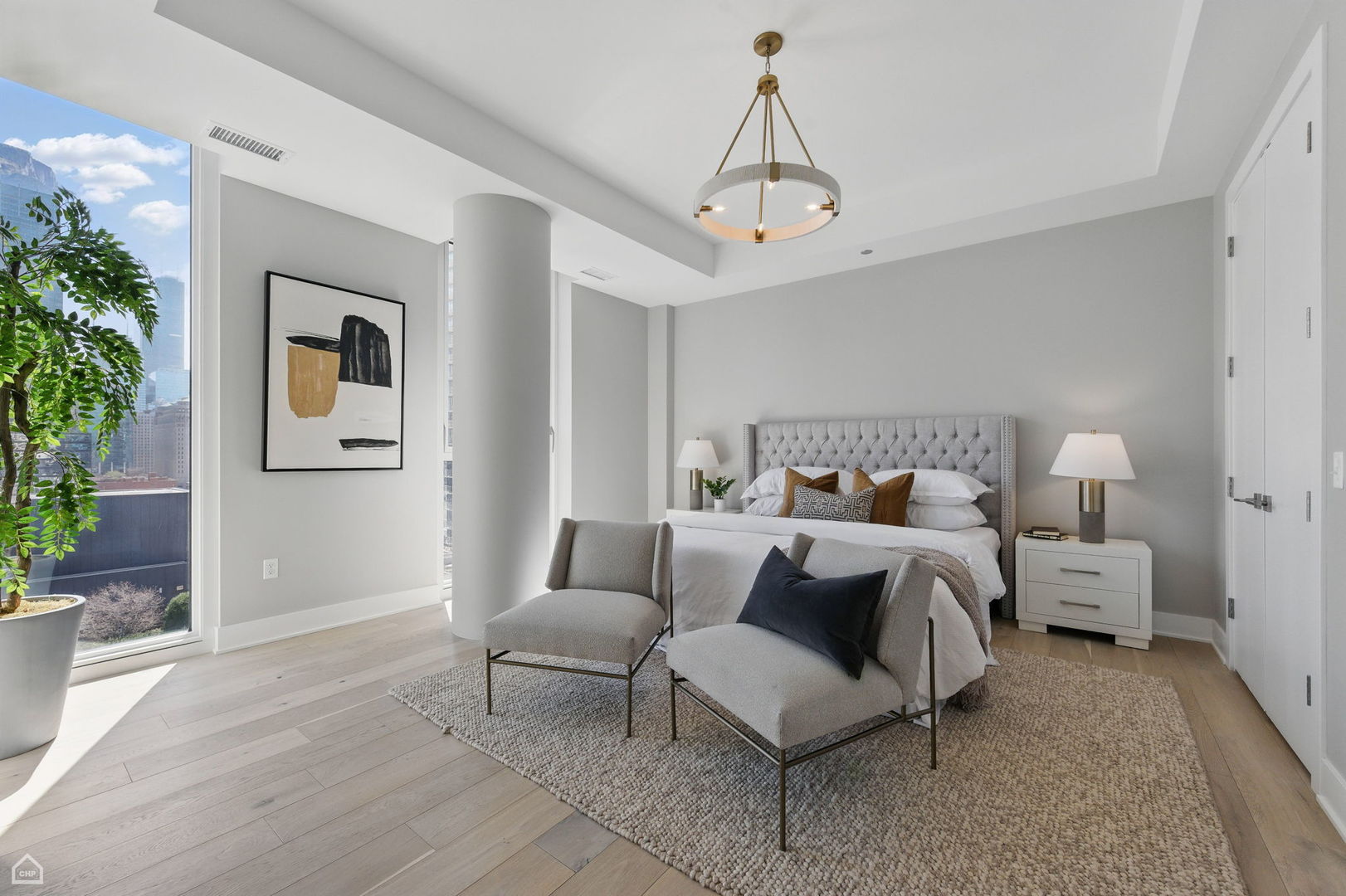 Chicago, Illinois 60654, United States, 3 Bedrooms Bedrooms, ,3 BathroomsBathrooms,Residential,Active,171473