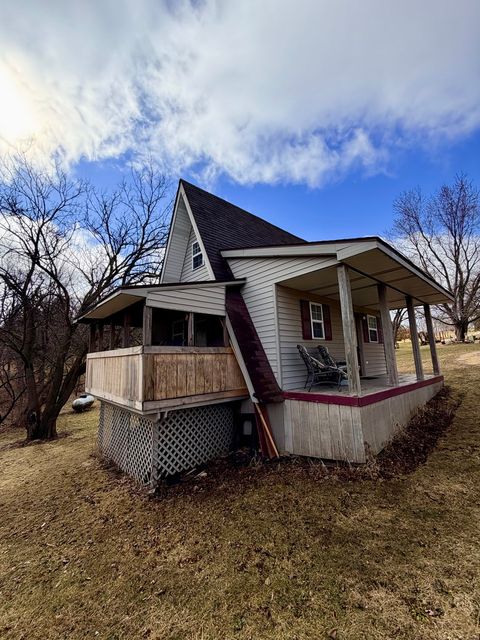 Tiny photo for 65 Galena Oaks Drive, Elizabeth, IL 61028 (MLS # 12592237)