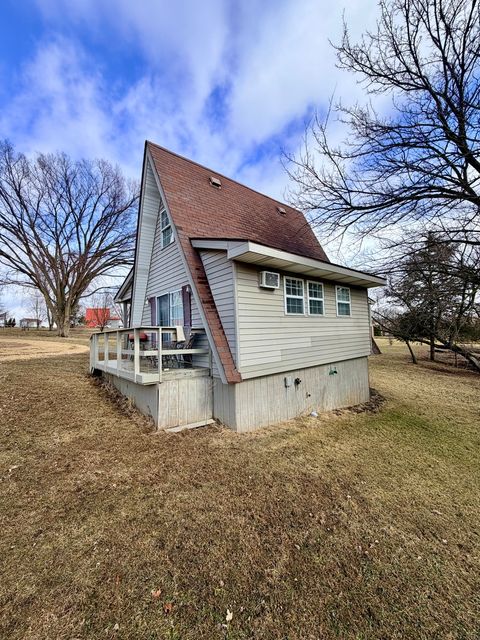 Tiny photo for 65 Galena Oaks Drive, Elizabeth, IL 61028 (MLS # 12592237)