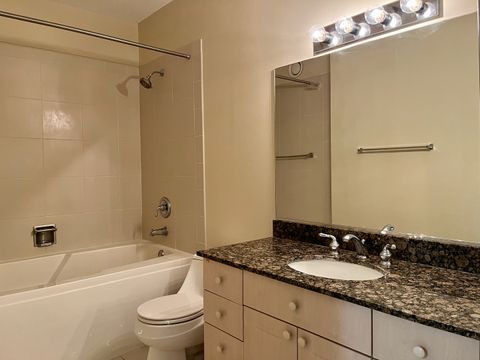 Tiny photo for 512 N McClurg Court #1012, Chicago, IL 60611 (MLS # 12492278)