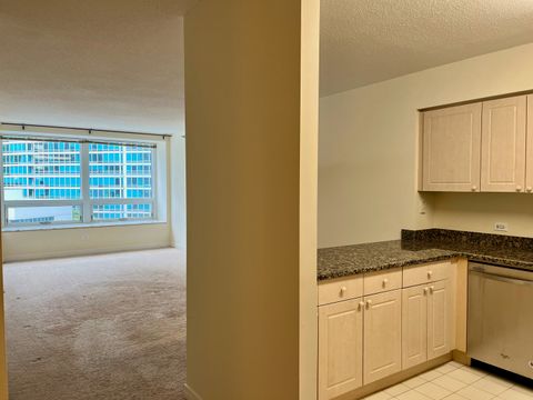 Tiny photo for 512 N McClurg Court #1012, Chicago, IL 60611 (MLS # 12492278)