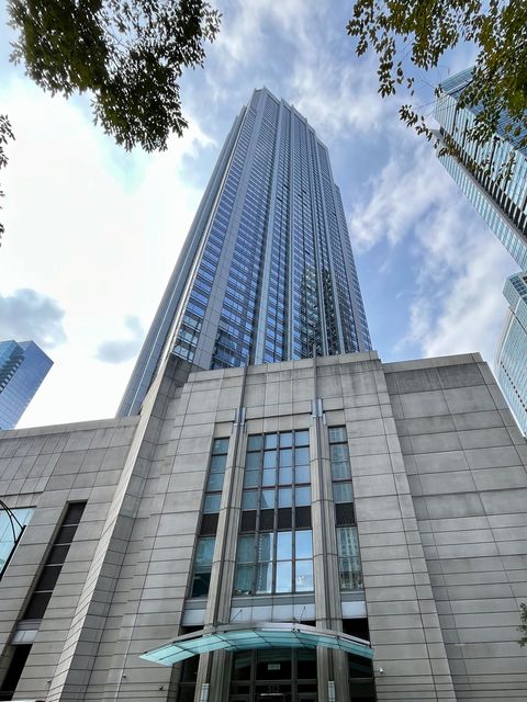 Photo of 512 N McClurg Court #1012, Chicago, IL 60611 (MLS # 12492278)