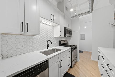 Tiny photo for 1307 S Wabash Avenue #205, Chicago, IL 60605 (MLS # 12564846)