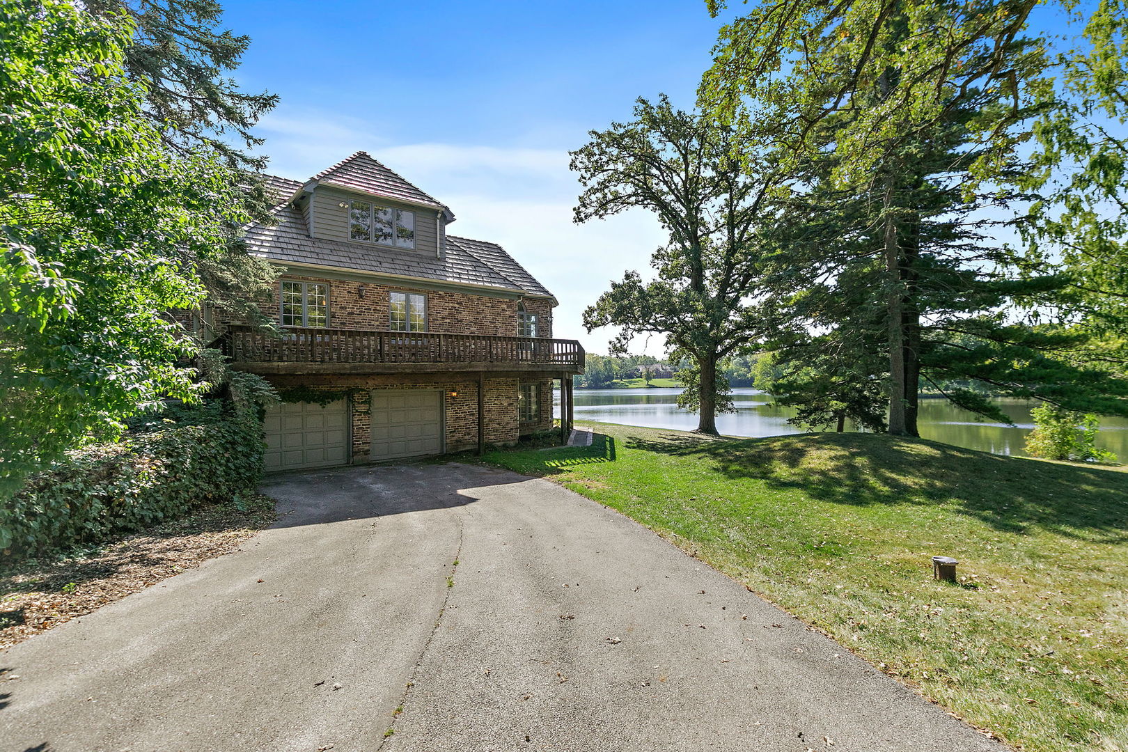 53 Hawthorne (Rte 59) Road