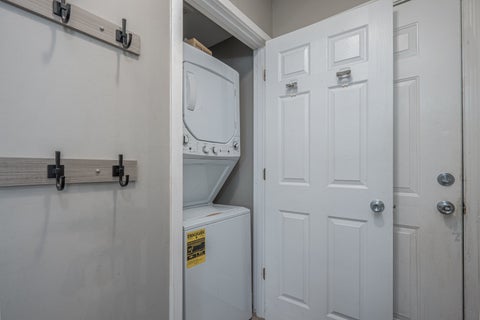 Tiny photo for 100 FAIRWOOD Drive, Bolingbrook, IL 60440 (MLS # 12690491)