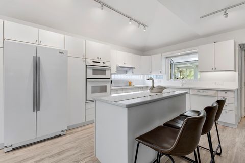 Tiny photo for 110 ESSEX Road, Elk Grove Village, IL 60007 (MLS # 12496708)