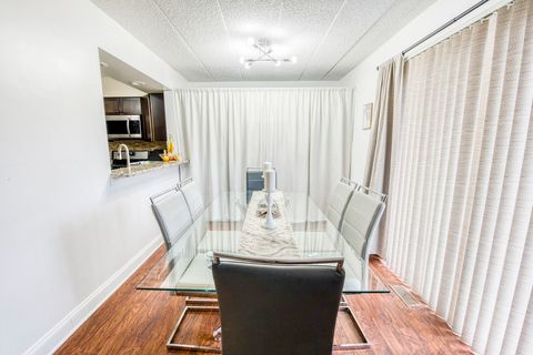 Tiny photo for 47 W Pier Drive #102, Westmont, IL 60559 (MLS # 12457560)