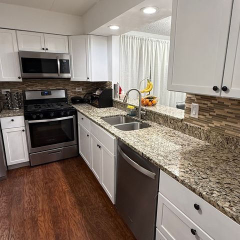 Tiny photo for 47 W Pier Drive #102, Westmont, IL 60559 (MLS # 12457560)