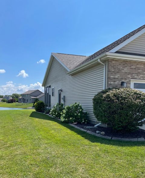 Tiny photo for 1808 S Orchard Drive, Mahomet, IL 61853 (MLS # 12568251)