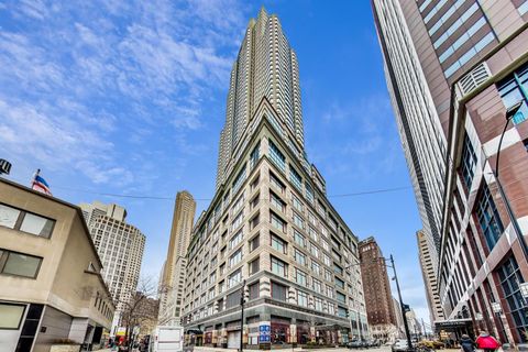 Photo of 100 E HURON Street #3505, Chicago, IL 60611 (MLS # 12654681)