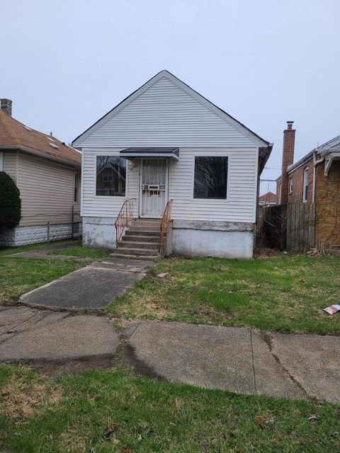8926 S Euclid Avenue Chicago IL 60617