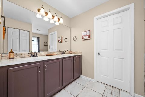 Tiny photo for 726 Bristol Street, Pingree Grove, IL 60140 (MLS # 12493410)