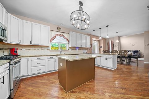 Tiny photo for 726 Bristol Street, Pingree Grove, IL 60140 (MLS # 12493410)