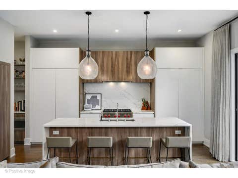 Tiny photo for 2022 W Moffat Street, Chicago, IL 60647 (MLS # 12717759)