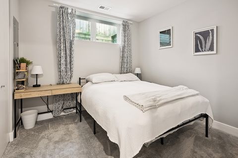 Tiny photo for 3704 N Milwaukee Avenue, Chicago, IL 60641 (MLS # 12484161)