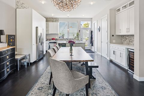 Tiny photo for 3704 N Milwaukee Avenue, Chicago, IL 60641 (MLS # 12484161)