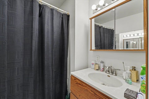 Tiny photo for 710 E Park Street, Urbana, IL 61802 (MLS # 12664983)
