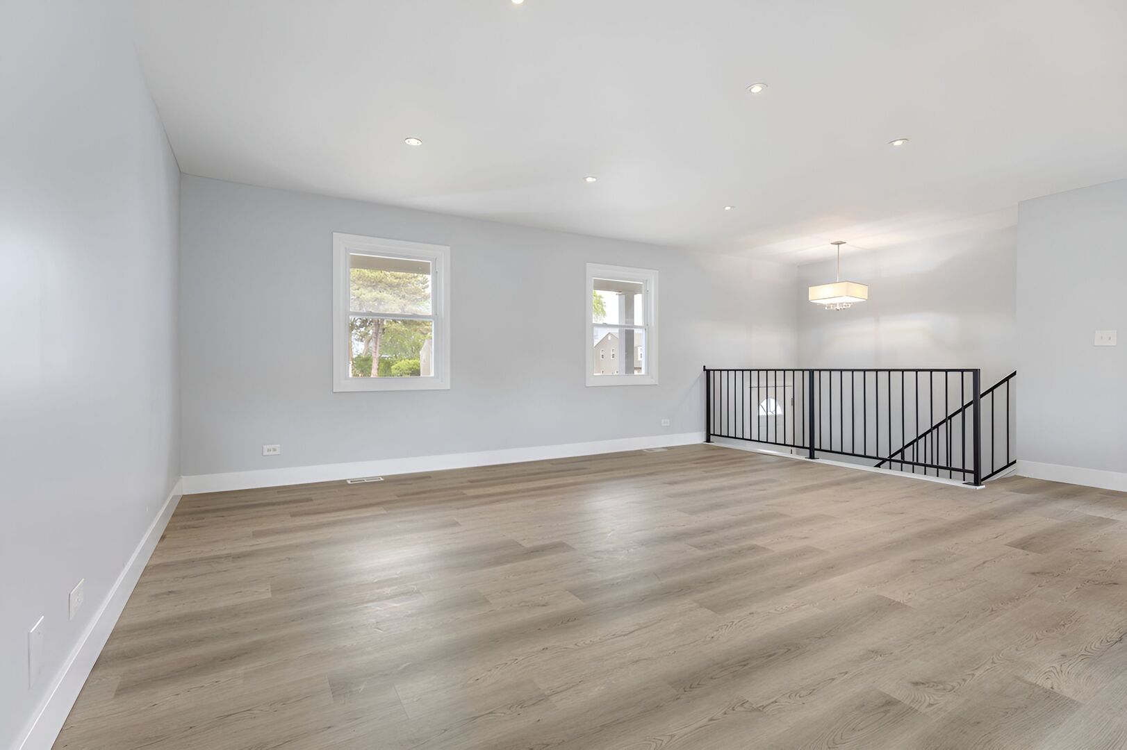 104 N Braintree Drive