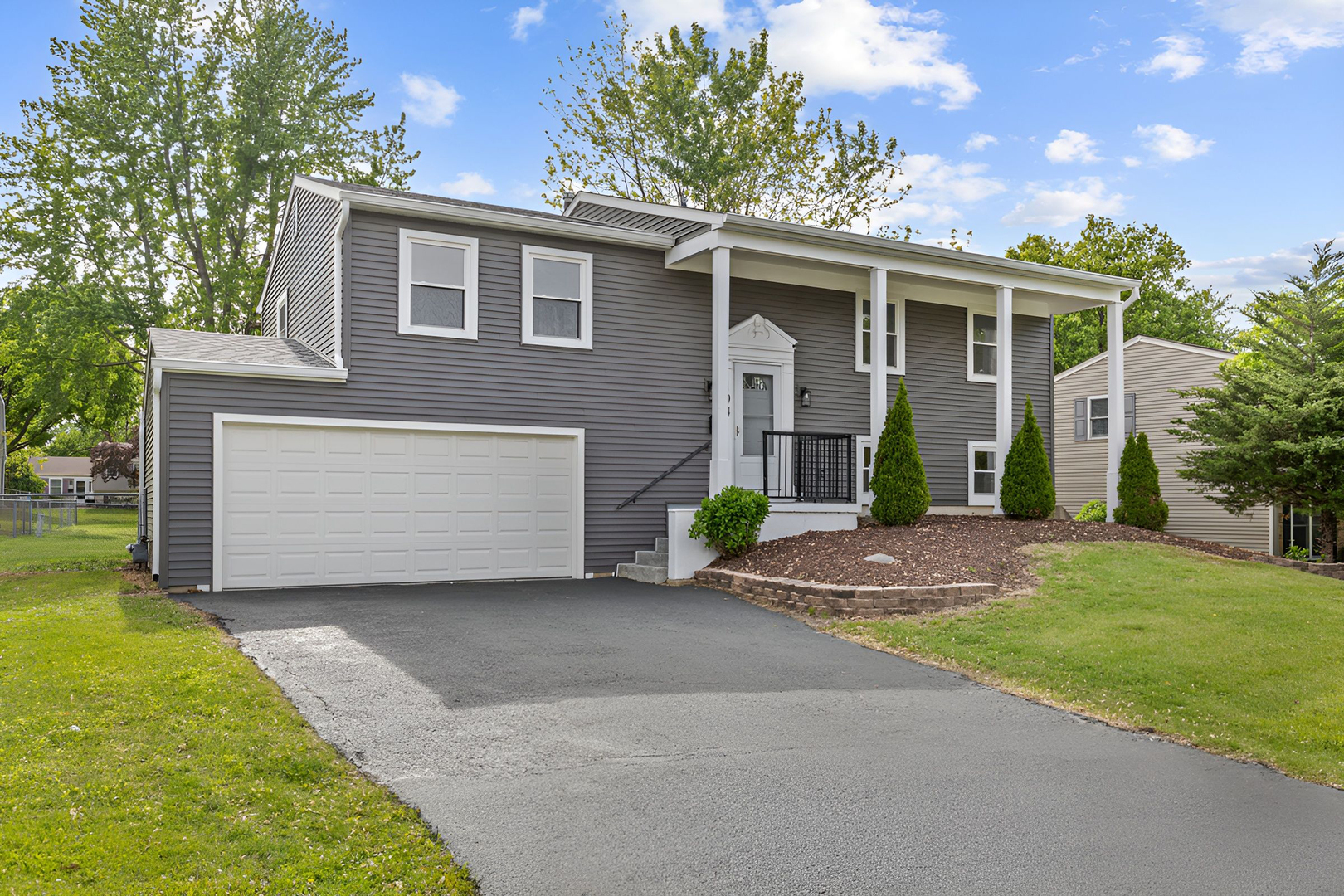 104 N Braintree Drive
