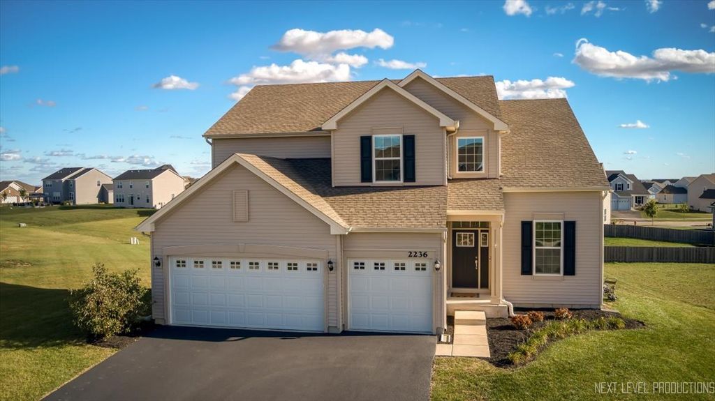 Photo for 2236 Fairfax Way, Yorkville, IL 60560 (MLS # 12502678)