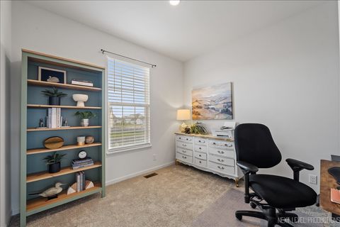 Tiny photo for 2236 Fairfax Way, Yorkville, IL 60560 (MLS # 12502678)