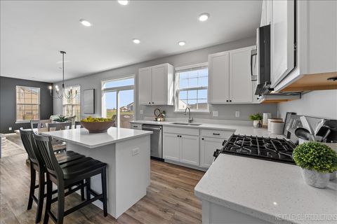 Tiny photo for 2236 Fairfax Way, Yorkville, IL 60560 (MLS # 12502678)