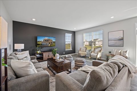 Tiny photo for 2236 Fairfax Way, Yorkville, IL 60560 (MLS # 12502678)