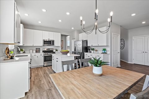 Tiny photo for 2236 Fairfax Way, Yorkville, IL 60560 (MLS # 12502678)