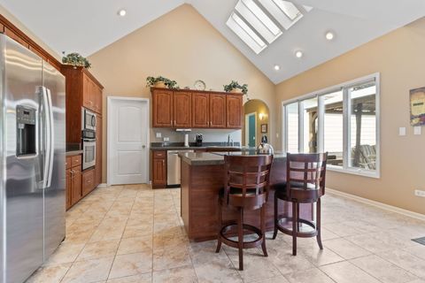 Tiny photo for 24412 W Park River Lane, Shorewood, IL 60404 (MLS # 12497483)