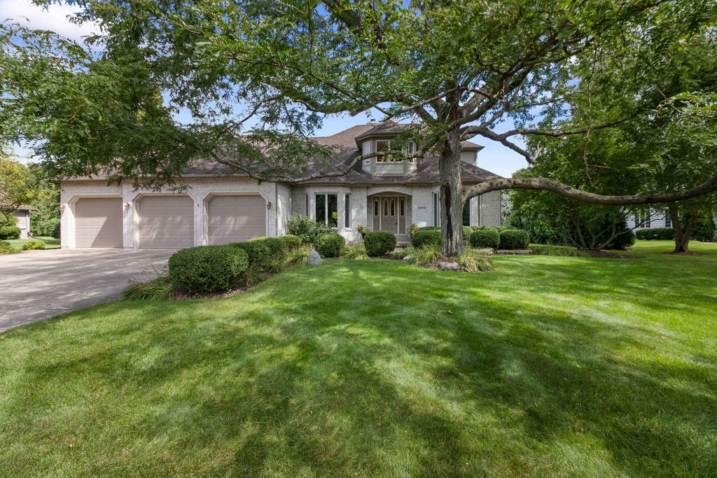 Photo for 24412 W Park River Lane, Shorewood, IL 60404 (MLS # 12497483)