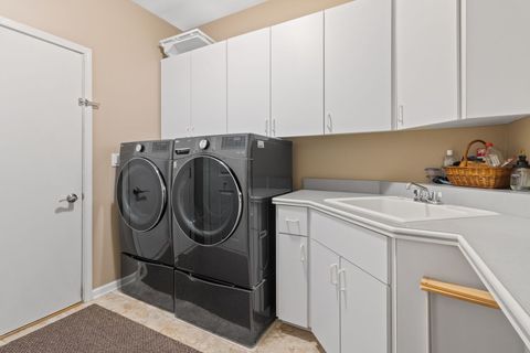 Tiny photo for 24412 W Park River Lane, Shorewood, IL 60404 (MLS # 12497483)