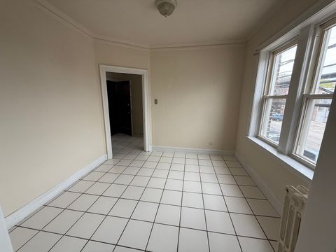 Tiny photo for 2142 Gunderson Avenue #209, Berwyn, IL 60402 (MLS # 12608590)