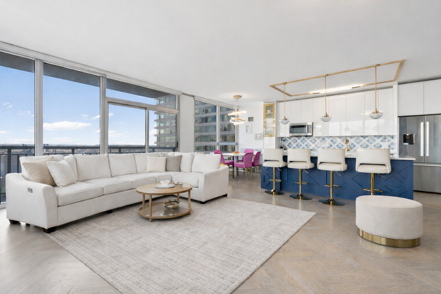 701 S Wells Street 2303