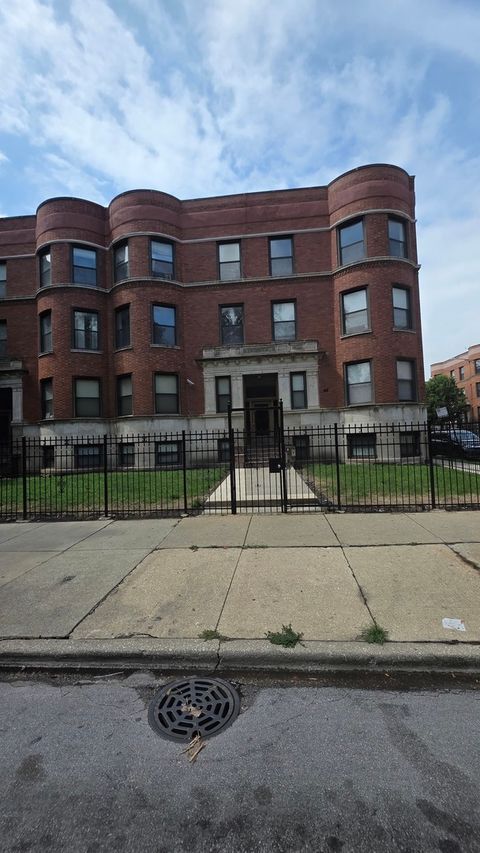 Photo of 5900 S King Drive #C-3, Chicago, IL 60637 (MLS # 12607741)