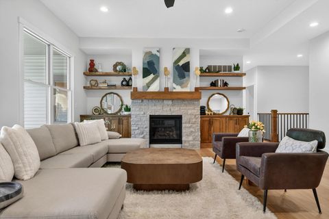 Tiny photo for 7091 SPRING CREEK Drive, Bettendorf, IA 52722 (MLS # 100000502)