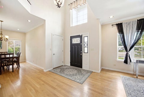 Tiny photo for 9 Tenneyson Court, Lake In The Hills, IL 60156 (MLS # 12746767)