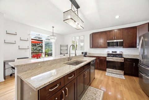 Tiny photo for 9 Tenneyson Court, Lake In The Hills, IL 60156 (MLS # 12746767)