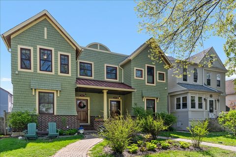 Tiny photo for 1941 Wesley Avenue, Evanston, IL 60201 (MLS # 12624260)