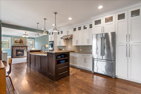 Tiny photo for 1941 Wesley Avenue, Evanston, IL 60201 (MLS # 12624260)