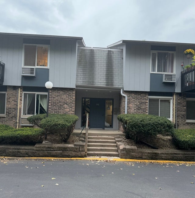 916 E Old Willow Rd Road 102