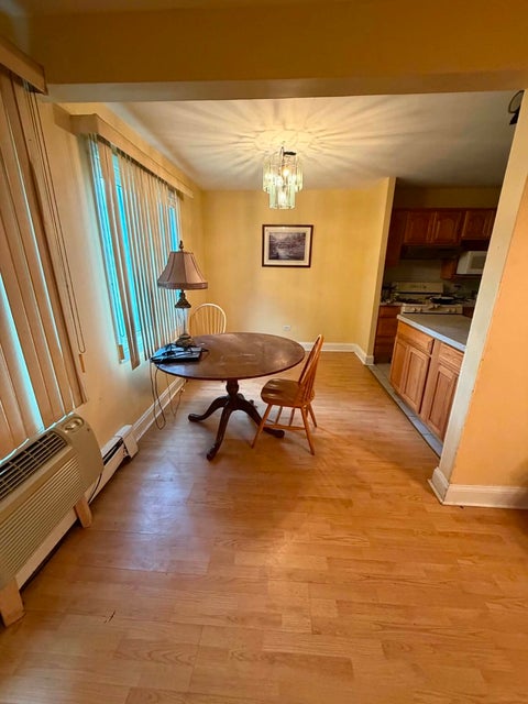 Tiny photo for 916 E Old Willow Rd Road #102, Prospect Heights, IL 60070 (MLS # 12751334)