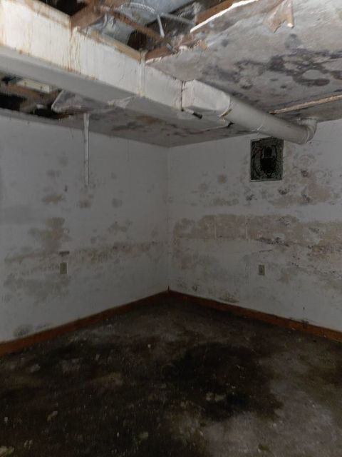 Tiny photo for 8227 S Commercial Avenue, Chicago, IL 60617 (MLS # 12543251)