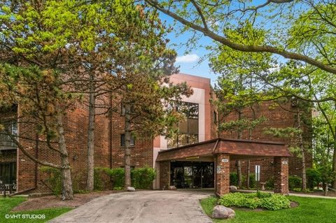 1002 Castilian Court 101 Glenview IL 60025