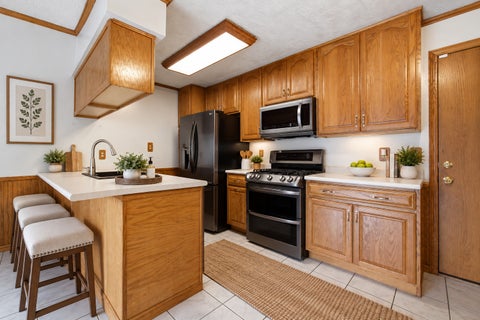 Tiny photo for 927 Shiloh Court, Joliet, IL 60431 (MLS # 12751813)